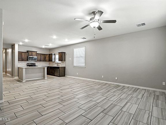 3rd image of 3964 Desert Nomad Dr