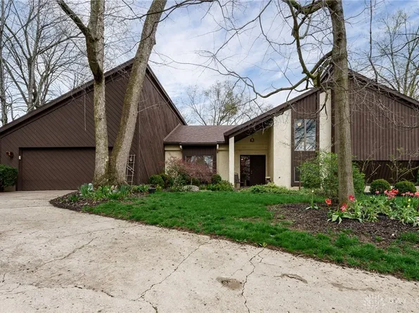4481 Valley Brook Dr, Englewood, OH 45322