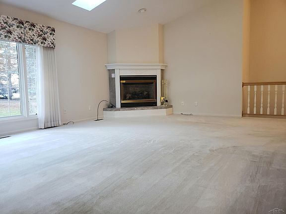 3rd image of 5731 S Braeburn Dr