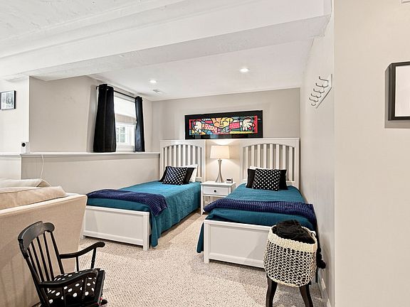 4th image of 68 Gold Leaf Ln Unit 68