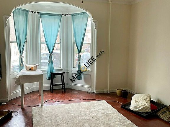 4th image of 31-75 38th St #1