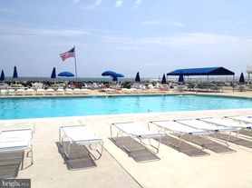 725 Allen Dr, Wildwood, NJ