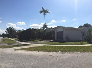 8260 SW 3rd Pl, North Lauderdale, FL 33068
