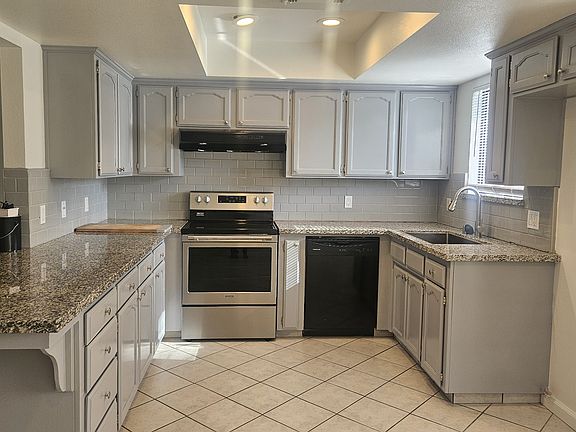 5th image of 3216 Renn Ave