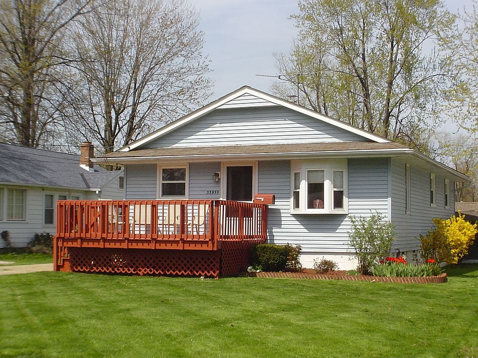 1st image of 33955 Iris Ln