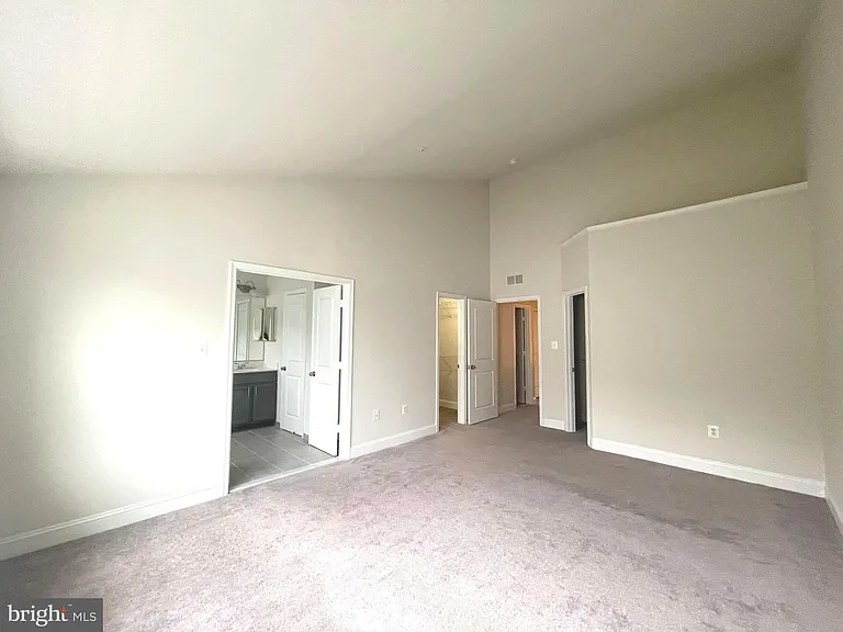 7805 Loblolly Way — Photo 8