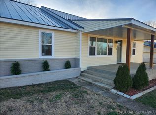 306 Walnut St, Iberia, MO 65486