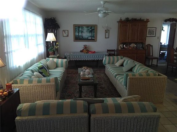 2nd image of 4021 SW Saint Lucie Ln