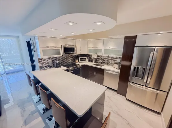 231 174th St APT 1505, Sunny Isles Beach, FL 33160