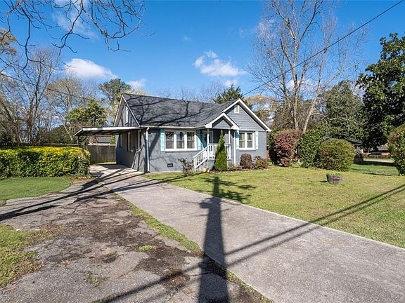 3rd image of 2107 2nd Ave