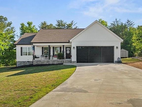 4th image of 272 Sales Ave