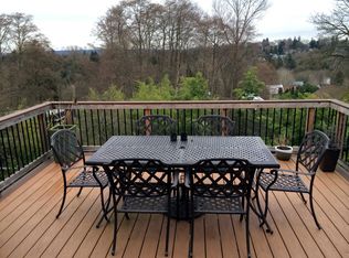 1074 25th Ave E, Seattle, WA 98112