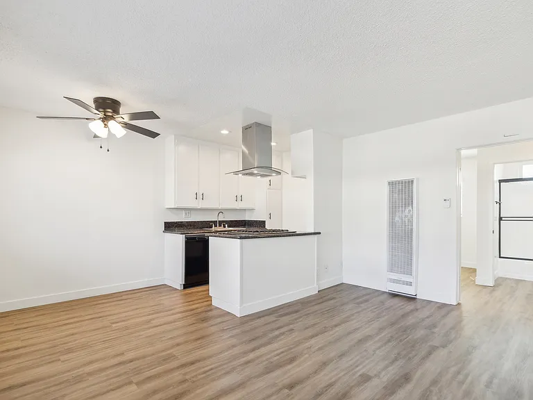 Sun Rose Villas — Photo 14