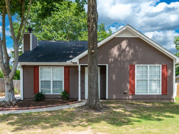 132 King James Ct
