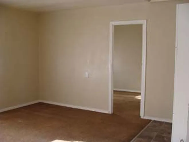 1591 Zener St — Photo 28