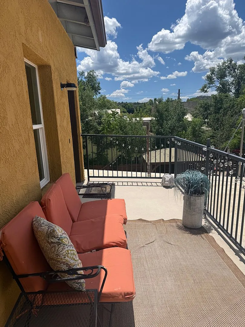 226 S. Montezuma St. A&B — Photo 1