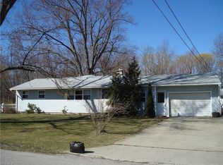 5931 Erickson Dr, Ashtabula, OH 44004