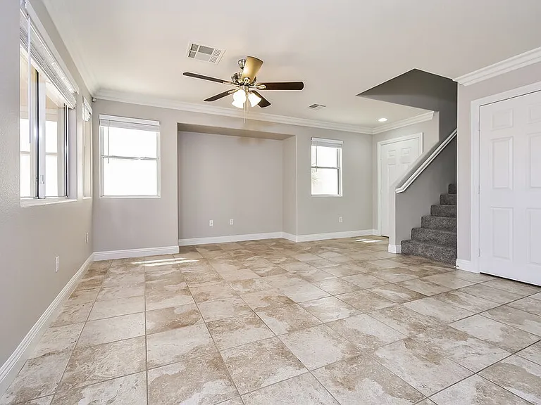 10460 Chrisman Ave — Photo 6