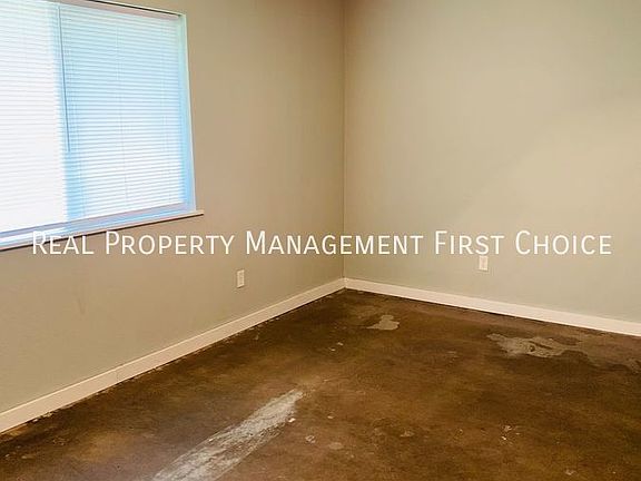 5th image of 15 W Martin Luther King Blvd Unit 4
