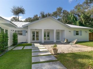 626 Date Palm Rd, Vero Beach, FL 32963