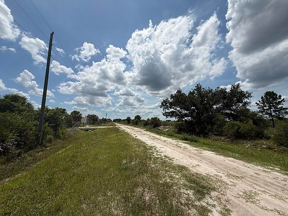 4th image of 16162 NW 290th Street