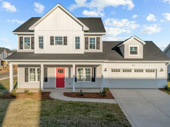 162 Bourbon Street, Raeford, NC 28376
