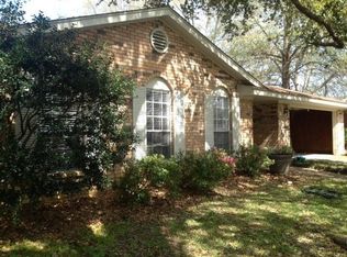 3023 Mesa Dr, Hattiesburg, MS 39402