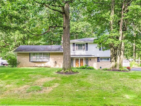 2nd image of 7292 Honeydale Dr