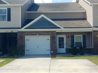 571 Governor Treutlen Cir, Pooler, GA 31322