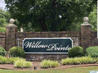 6610 Willow Pointe Dr NW #A, Huntsville, AL 35806