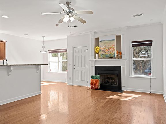 5th image of 4815 Landover Charge Ln