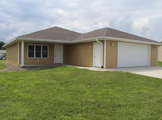 11325 Monteville Ct, Trempealeau, WI 54661