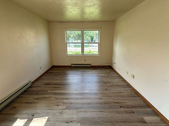 2nd image of 1326 Gardenette Dr #4