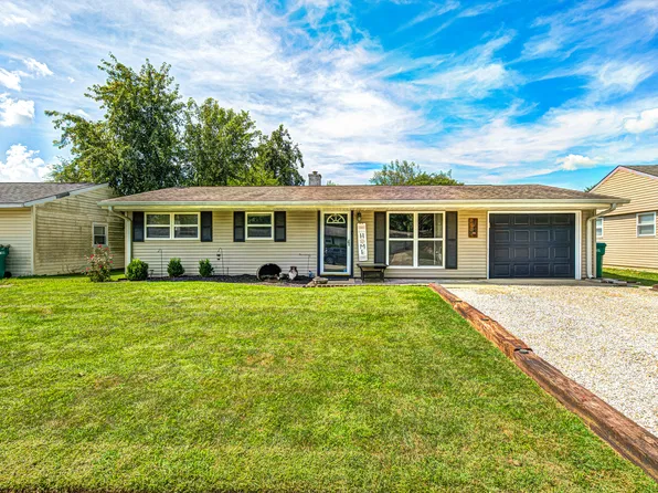 932 Walton Dr, Plainfield, IN 46168