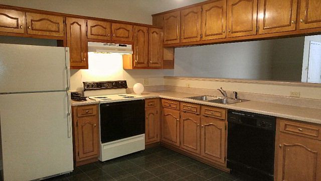 2nd image of 3800-A Mayfair Ln