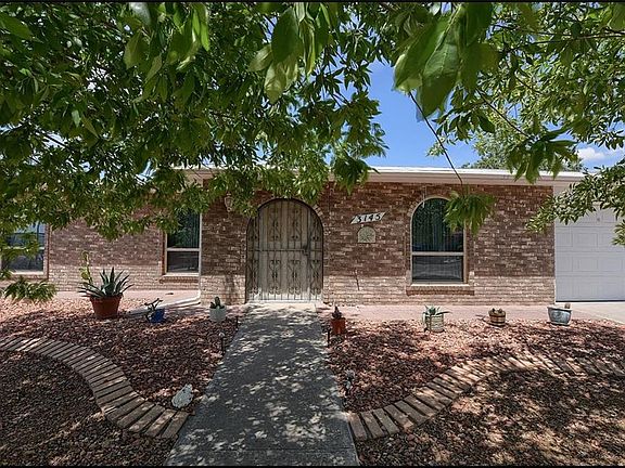5th image of 3145 Edgerock Dr