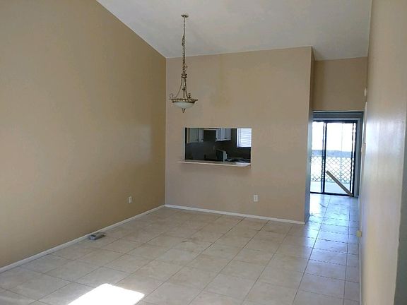 3rd image of 645 SW Veronica Ave