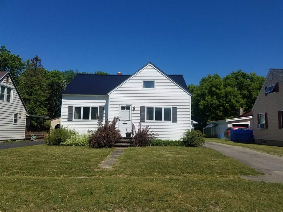 1st image of 165 McKinley Ave