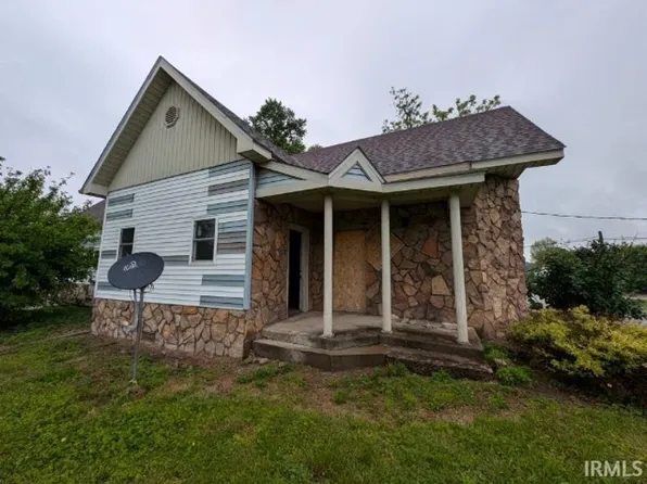 9202 N West St, Fairbanks, IN 47849