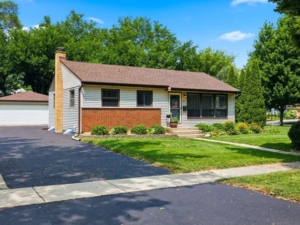 202 Bonnie Brae Ave, Itasca, IL 60143