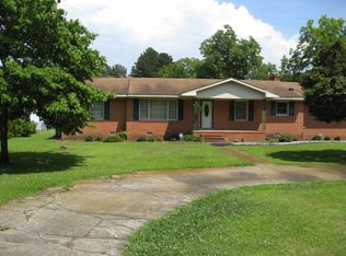 2403 Rouse Rd, Kinston, NC 28504