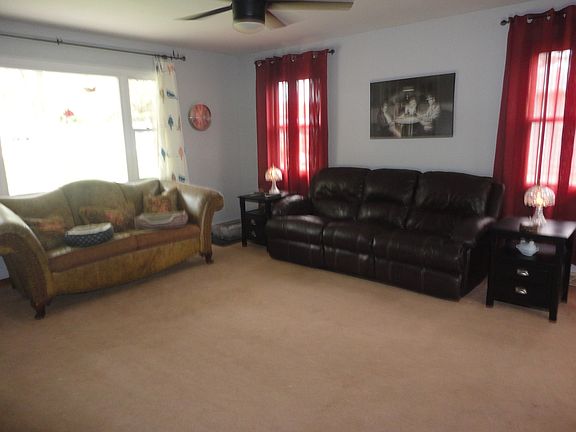 5th image of 2003 Rosemary Cir