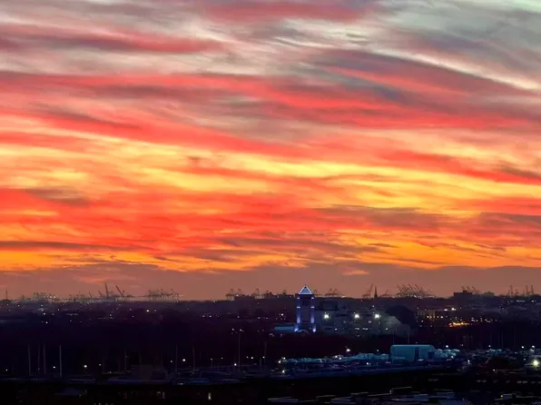 77 Hudson Street image 18 of 40