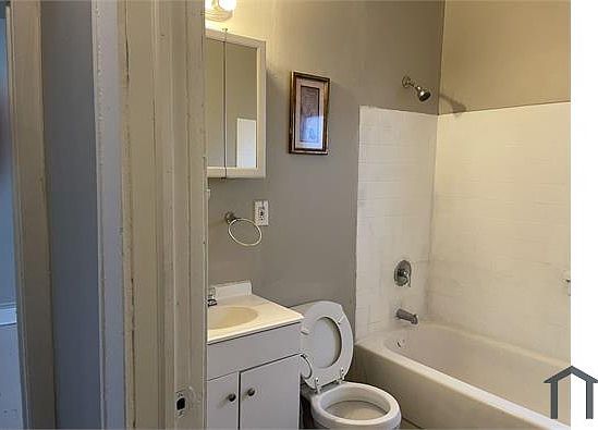 5th image of 3680 E 144th St #1