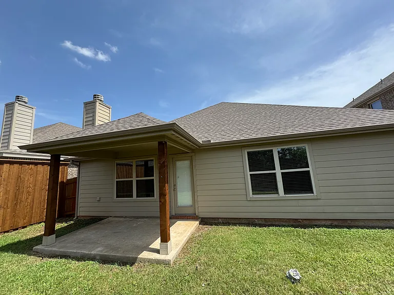 2108 Megan Creek Dr — Photo 19