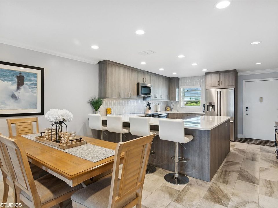 1st image of 5575 Gulf Blvd APT 334