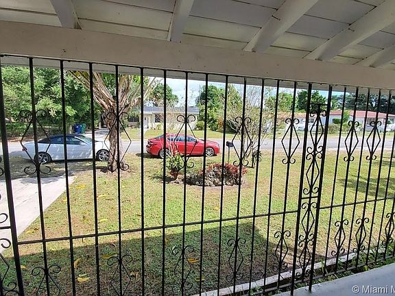2nd image of 1178 NW 136th St