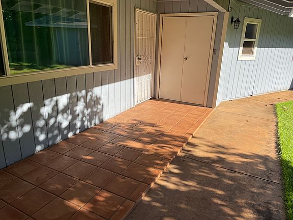 3rd image of 527 Mililani Pl