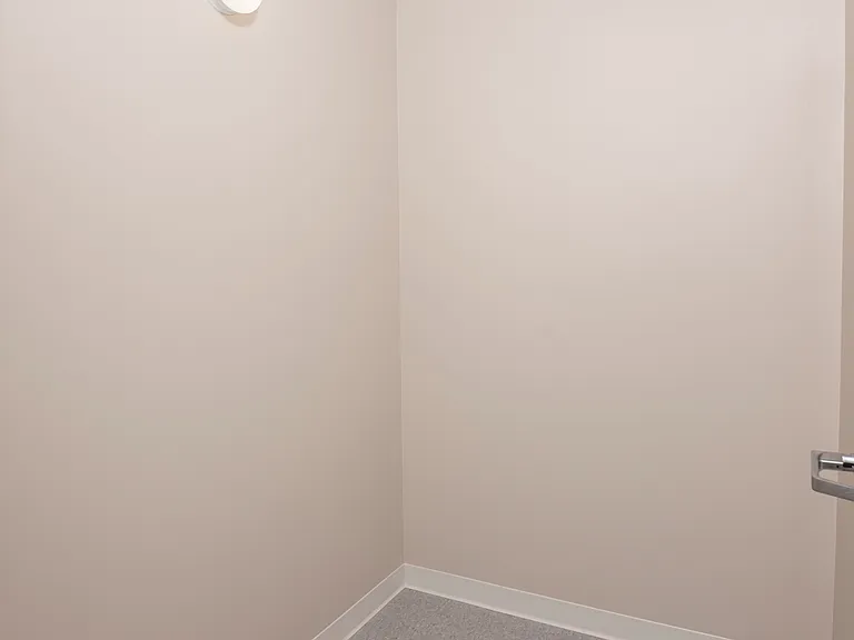 320 Colony St — Photo 14