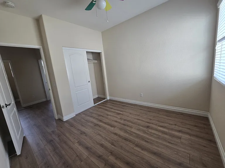 8298 Bryn Glen Way — Photo 12